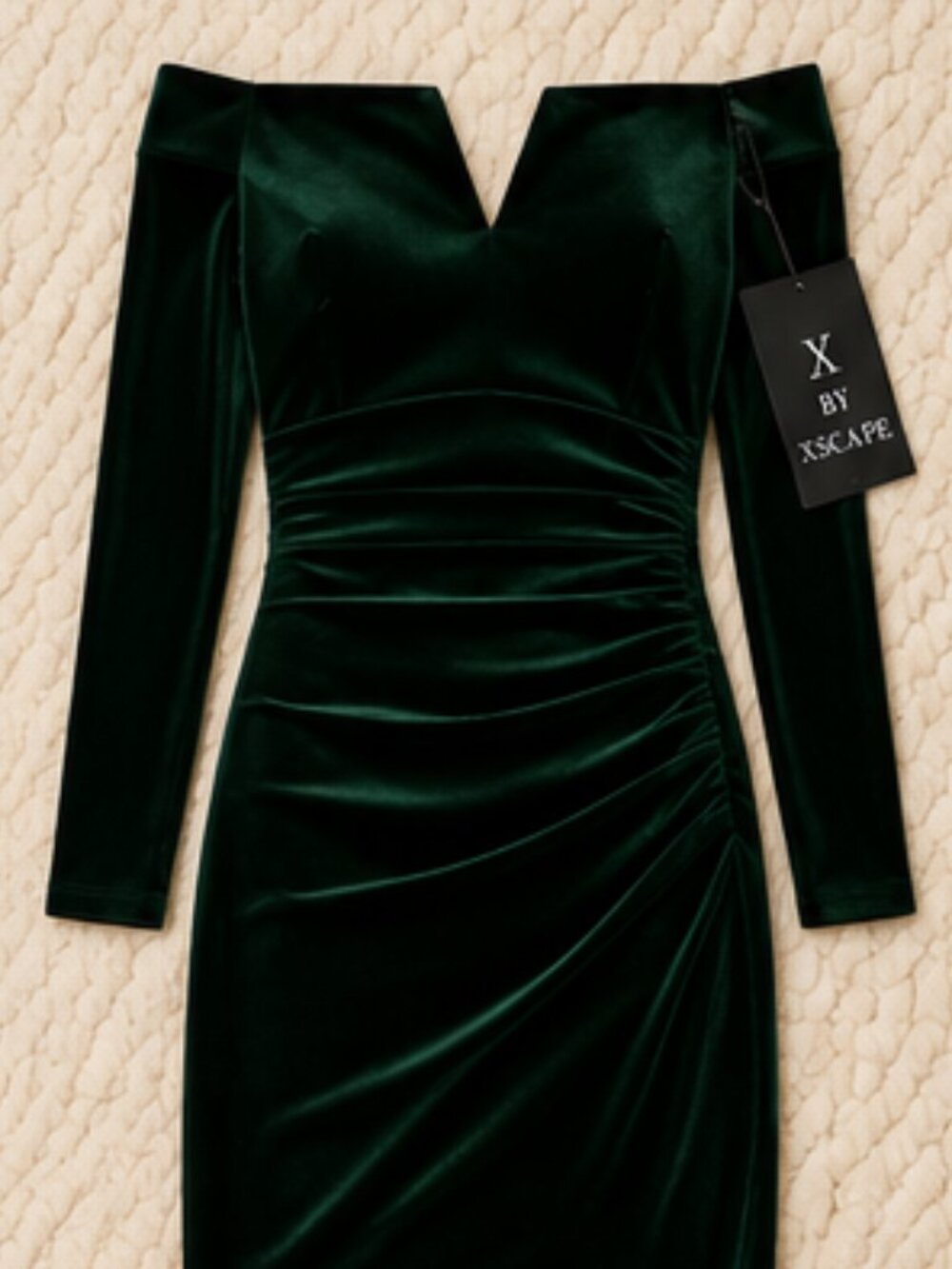Xscape Hunter Green Velvet Off Shoulder Sheath Dress NWT Size 10 Elegant - Picture 4 of 6
